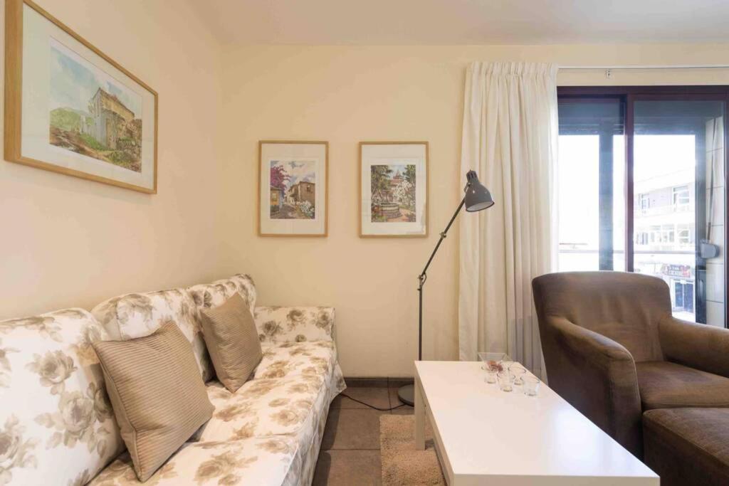 Apartamento Arguineguín, en el casco marinero con sol todo el año Exterior foto